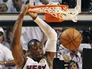 Dwyane Wade z Miami Heat p�i sme�i.