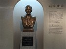 Muzeum historie spole�nosti Samsung - busta zakladatele Lee Byung-chulla