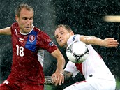 ZA HUST�HO DE�T�. �esk� z�lo�n�k Daniel Kol��, jen� nastoupil m�sto zran�n�ho...