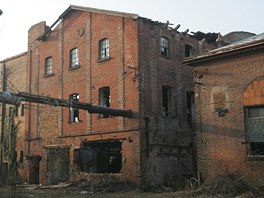 B�val� ko�elu�na v Hradci Kr�lov�.
