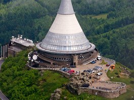 14:075 V�let letadlem nad �eskem. Let�li jsme po trase...