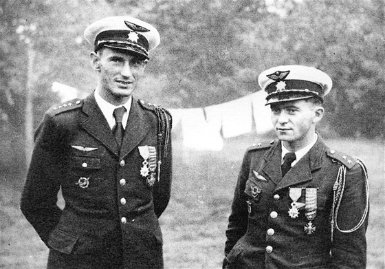 Alois Vašátko a František Peřina, dva nejúspěšnější českoslovenští stíhači v Alois Vašátko a František Peřina, dva nejúspěšnější českoslovenští stíhači v