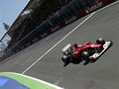 C�LOV� �ACHOVNICE. Fernando Alonso se na dom�c�m okruhu ve Valencii stal