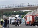 Nehoda �eského autobusu s 50 cestujícími nedaleko tunelu Sveti Rok na...