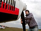Piloti z Historické letky R�S se vydali uctít památku �eskoslovenských pilot�...