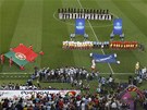 PRVNÍ SEMIFINÁLE EURA 2012. Stadion v Don�cku je p�ipraven k výkopu.