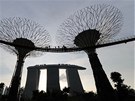 Park je sou�ástí rozvoje �tvrti Bay v Singapuru. Jeho t�i zahrady by se m�ly v...