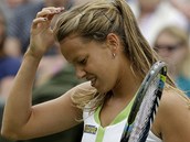 TAK NEVÍM... Barbora Záhlavová-Strýcová v utkání prvního kola Wimbledonu proti TAK NEVÍM... Barbora Záhlavová-Strýcová v utkání prvního kola Wimbledonu proti