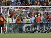 �pan�lsk� obr�nce Sergio Ramos napodobil Anton�na Panenku a dloub�kem prom��uje