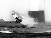 Ponorka USS Halibut, která objevila vrak K-129 , během svých bojových let před Ponorka USS Halibut, která objevila vrak K-129 , během svých bojových let před
