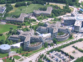 Datov� centrum poskytuj�c� cloudov� slu�by v�Ehningenu/N�mecko.