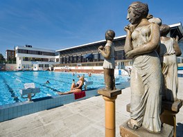 Venkovní bazén Slovany Venkovní bazén Slovany