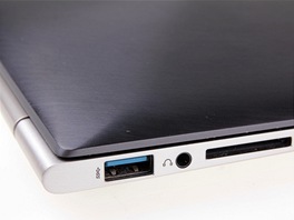 Asus Zenbook Prime - USB 3.0, sluchátka, čtečka SD Asus Zenbook Prime - USB 3.0, sluchátka, čtečka SD