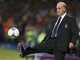 TAKY DO TOHO UM�M KOPNOUT. Kou� �pan�lska Vicente del Bosque si i v polobotk�ch