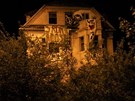 Vilu Miladu op�t obsadili squate�i (30. �ervence 2012).