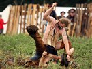 Bandita právě dostává co proto. Březno u Chomutova (7. července 2012) Bandita právě dostává co proto. Březno u Chomutova (7. července 2012)