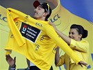 Z�STAL VE �LUT�M. �v�car Fabian Cancellara sice v�t�zstv� v prvn� rovinat�