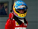 JSEM JEDNI�KA. �pan�l Fernando Alonso slav� sv� v�t�zstv� v kvalifikaci na