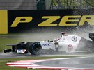 FORMULE 1 V JEZ�RKU. Kamuj Kobaja�i z t�mu Sauber p�i tr�ninku na okruhu v
