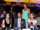Porota Miss Deaf World 2012: Česká Miss 2011 Jitka Nováčková, finalistka České Porota Miss Deaf World 2012: Česká Miss 2011 Jitka Nováčková, finalistka České