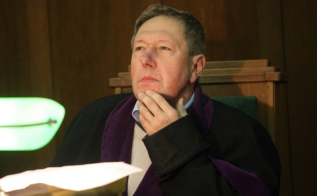 P�edseda senátu Miloslav Studni�ka