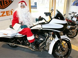 Santovy nov� s�n� z Harley-Davidson Plze� 