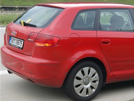Na d�lnici D1 ��dil v �ter� zfetovan� student z Kazachst�nu ve �kod� Octavia.