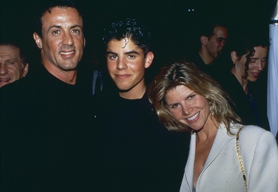 Sage Stallone se svými rodiči Sage Stallone se svými rodiči