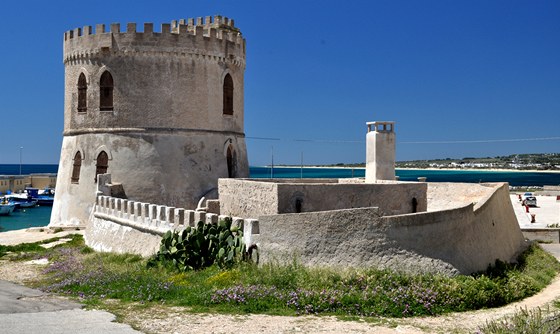 Obranná věž v Torre Vado Obranná věž v Torre Vado