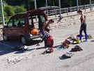 P��prava na canyoning u m�ste�ka Claut na severu It�lie