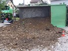 Silniční válec způsobil ve Vrchlabí na nákladních vozidlech a dopravním značení Silniční válec způsobil ve Vrchlabí na nákladních vozidlech a dopravním značení