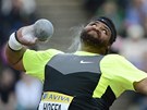 Koula� Reese Hoffa na m�tinku Diamantov� ligy v Lond�n�. 