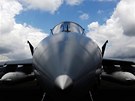 V britském Farnborough vrcholí aerosalon. Na snímku  Jak130.