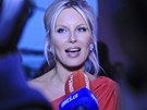 Simona Krainov� p�ed kamerou iDNES.cz 