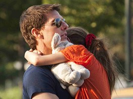 Tom Cruise p�ilet�l do New Yorku za svou dcerou Suri.