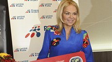 Dagmar Havlová p�evzala od spole�nosti MasterCard �ek pro Nadaci VIZE 97. 