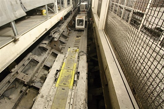 Hydraulick� podava� tyblink�
