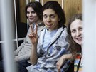 �lenky Pussy Riot byly zadr�eny u� v �noru (20. �ervence 2012)