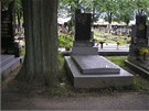 Koupit můžete i prázdnou hrobku ve výborném stavu v Chotěboři u Havlíčkova Koupit můžete i prázdnou hrobku ve výborném stavu v Chotěboři u Havlíčkova