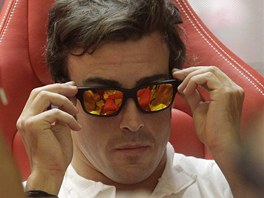 PRO V�T�ZSTV�. Lewis Hamilton v kvalifikaci Velk� ceny Ma�arska formule 1.