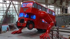 Klikující autobus umělce Davida Černého Klikující autobus umělce Davida Černého