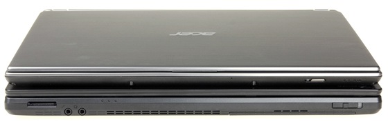 Acer - přední strana Acer - přední strana