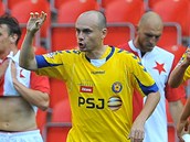 NOVÁČKOVA RADOST. Jihlavští fotbalisté se po postupu do první ligy uvedli NOVÁČKOVA RADOST. Jihlavští fotbalisté se po postupu do první ligy uvedli