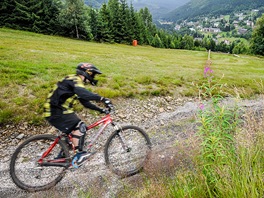 Freeridov� trasa nad �pindlerov�m Ml�nem
