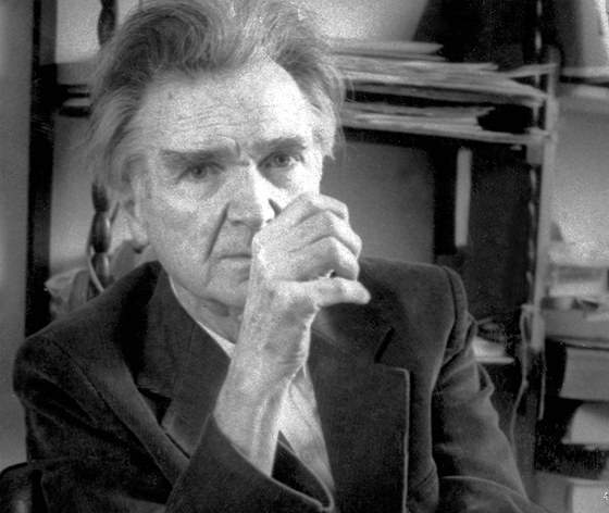 Emil Cioran (1911-1995) rumunsk� filozof a aforista, kter� p�es�dlil do Francie 