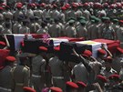 Pohřeb 16 egyptských vojáků zabitých ozbrojenci na Sinaji (7. srpna 2012) Pohřeb 16 egyptských vojáků zabitých ozbrojenci na Sinaji (7. srpna 2012)