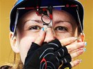 Ad�la S�korov� vyst��lela bronzovou olympijskou medaili. (4. srpna 2012)