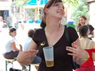 Kel�mky se daj� d�ky �esticentimetrov�mu klipu zachytit prakticky za cokoliv.