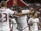 Spar�ansk� g�lov� radost na stadionu v�de�sk� Admiry: zleva Krej��, autor g�lu