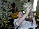 Filip K. dostal za nepln�n� podm�nky trest dom�c�ho v�zen�. Umo��uje mu to...